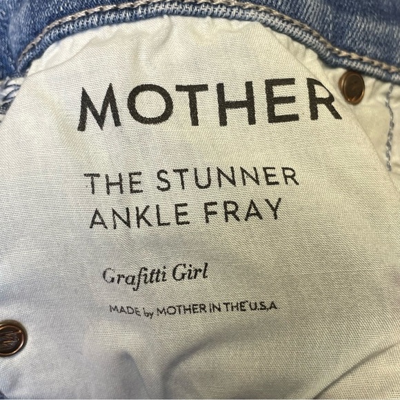 MOTHER The Stunner Ankle Fray High-Rise Skinny Jeans in Graffiti Girl Womens 26 - Picture 12 of 12